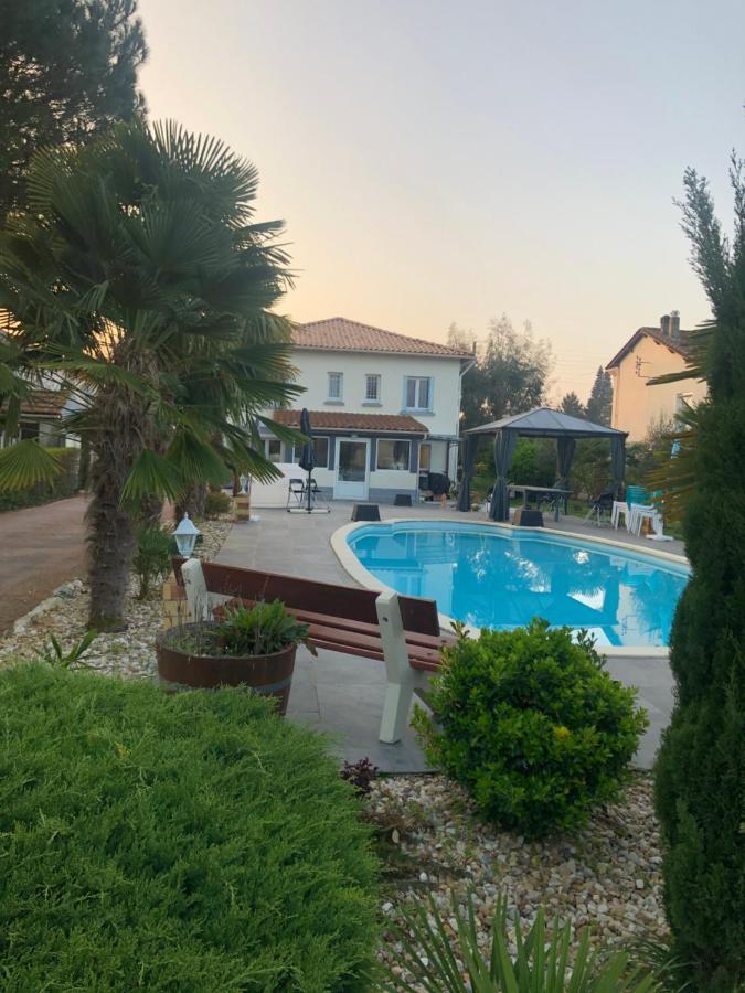 Villa Bergerac Avec Piscine Exterior foto